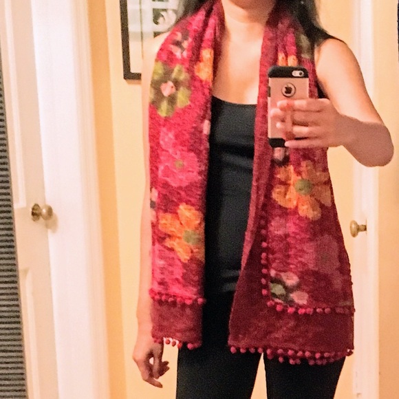 Scarf - Picture 2 of 4